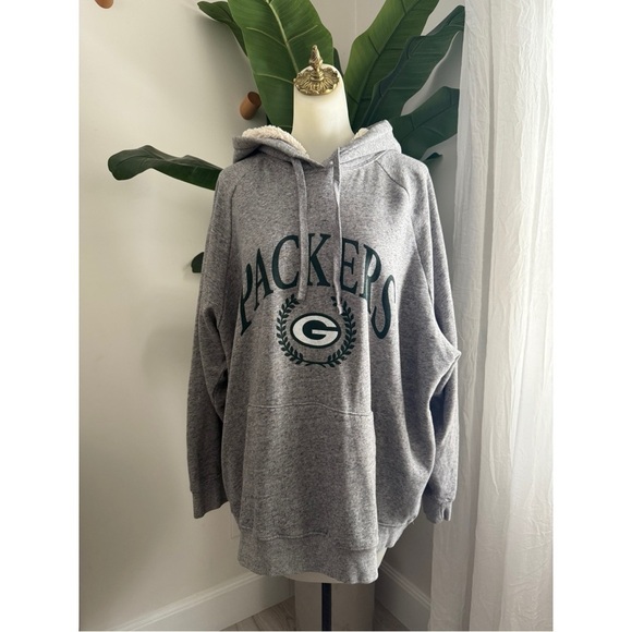 Green Bay Packers Sherpa lined Hoodie Size L - Picture 1 of 8